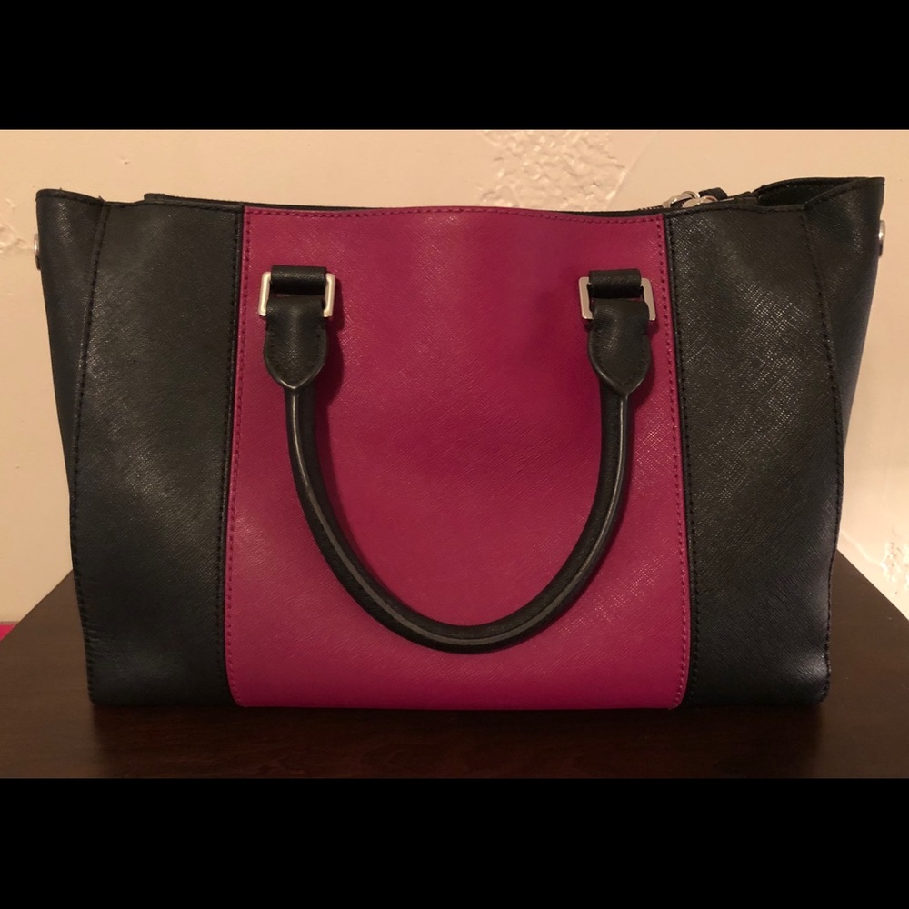Authentic Michael Kors Purse - image 2